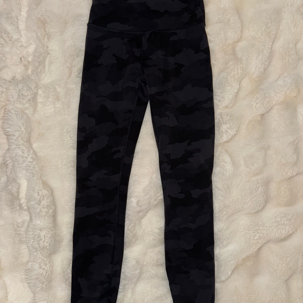 Lululemon Black Camouflage Leggings
